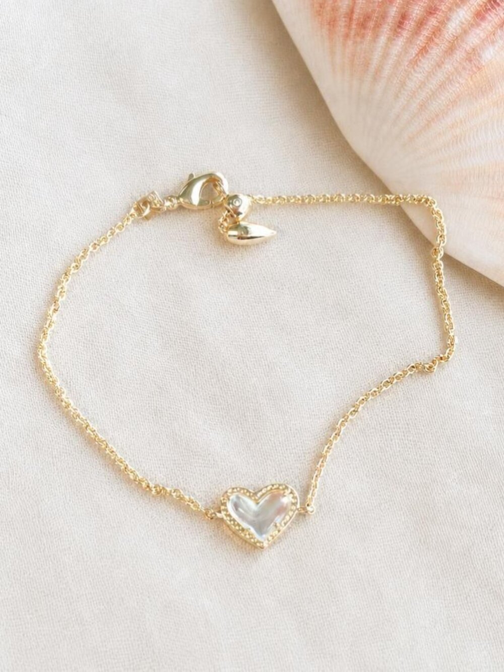 Kendra Scott Ari Heart Gold Dichroic Glass Chain Bracelet